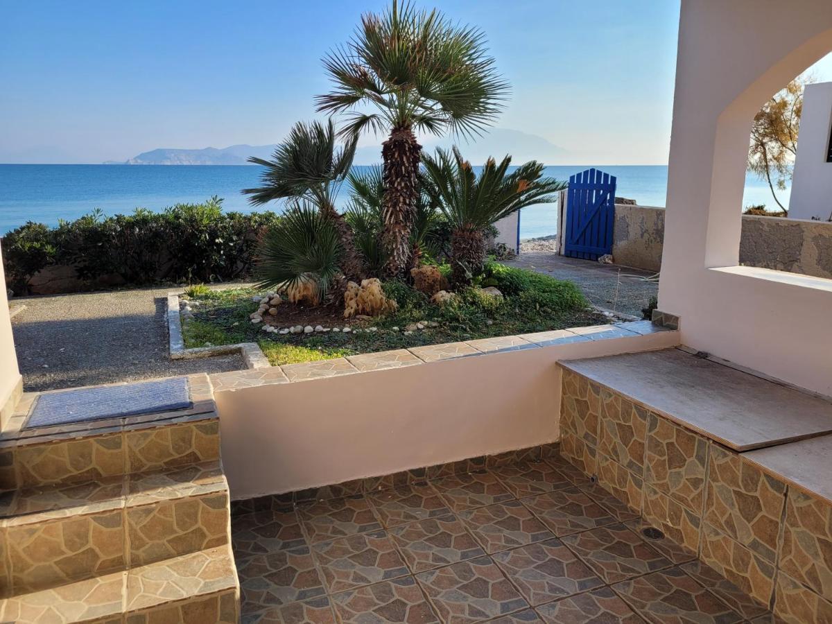 Korinthian Sea View Apartment Nerantza Exterior photo