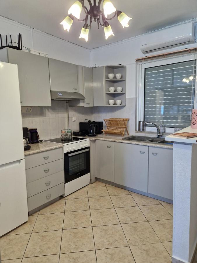 Korinthian Sea View Apartment Nerantza Exterior photo